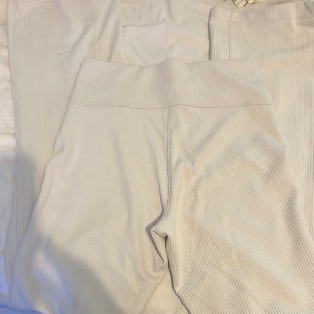 Lululemon Athletica Cream Leggings Smooth Fabric